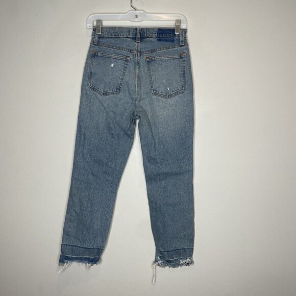 Abercrombie & Fitch High Rise Mom Jeans Light Wash Distressed Size 26 2 Short - Picture 3 of 8